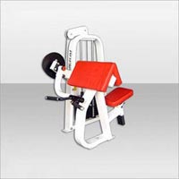 Preacher Curl Machine