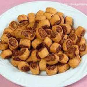 Bhakarwadi Namkeen