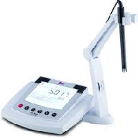 Benchtop PH Meter