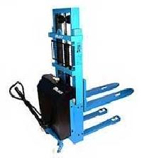 Electric Stacker