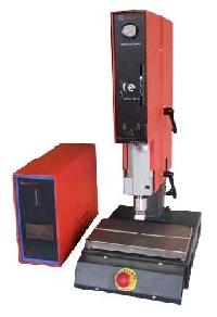 Ultrasonic Plastic Welding Machine
