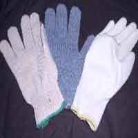 Knitted Gloves