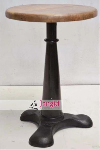 RETRO INDUSTRIAL STOOL