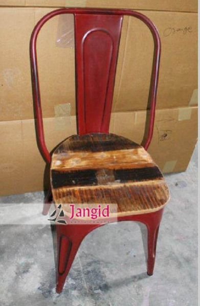 VINTAGE INDUSTRIAL CHAIR