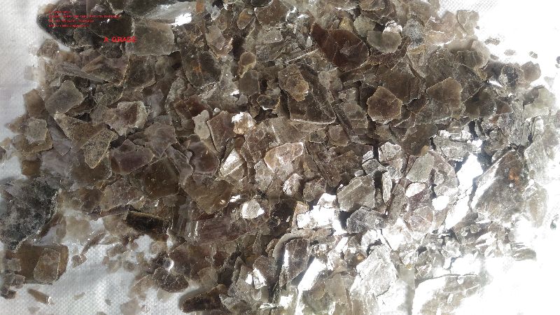 A Grade Natural Mica Flakes