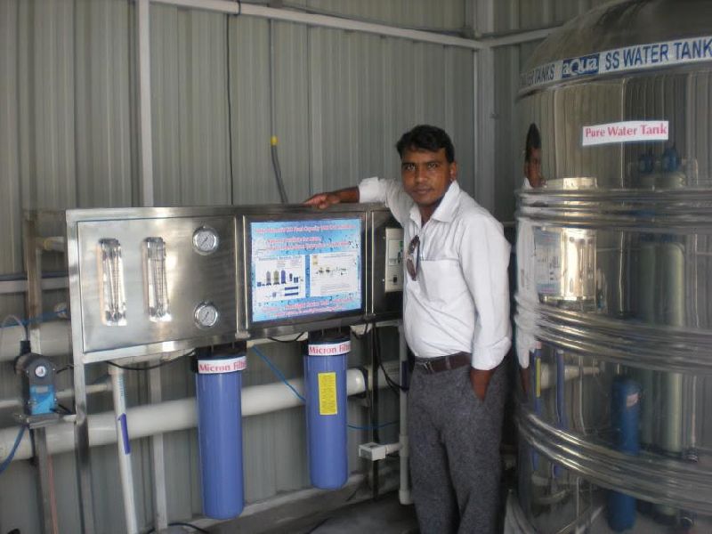 2000LPH Semi Automatic Drinking Water RO Plant 02