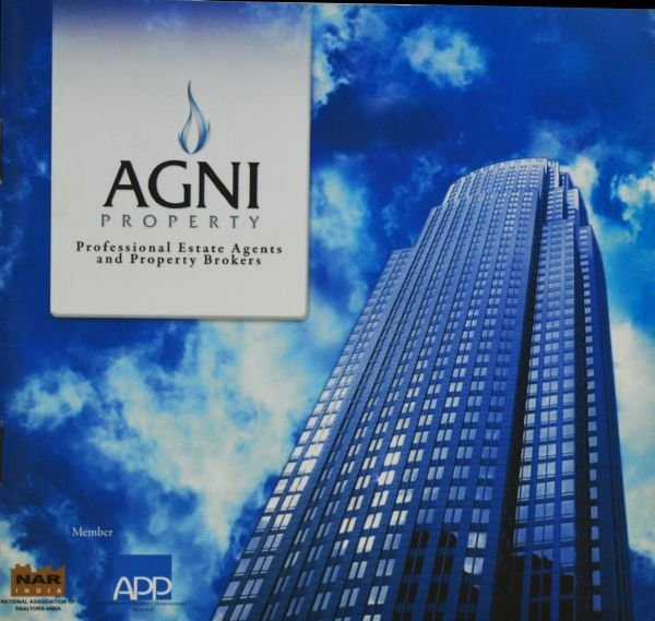 Brochure Printing Services 03