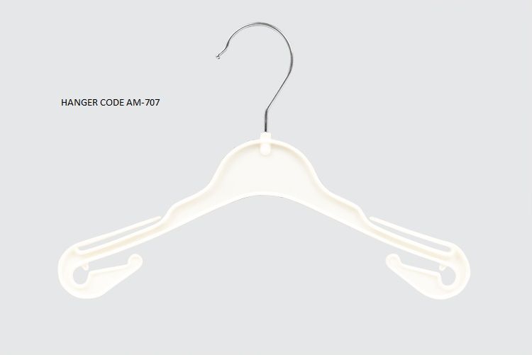 AM-707 Plastic Garment Hanger