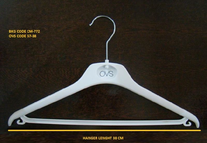 CM-772 Plastic Garment Hanger