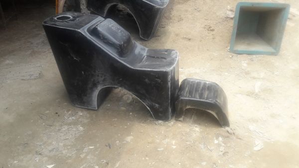 FRP Shampoo Chair 03