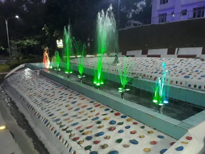 Designer Fountain 04