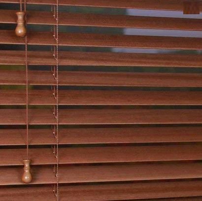 Wooden Venetian Blind 05