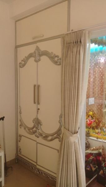 Designer Wardrobe 01