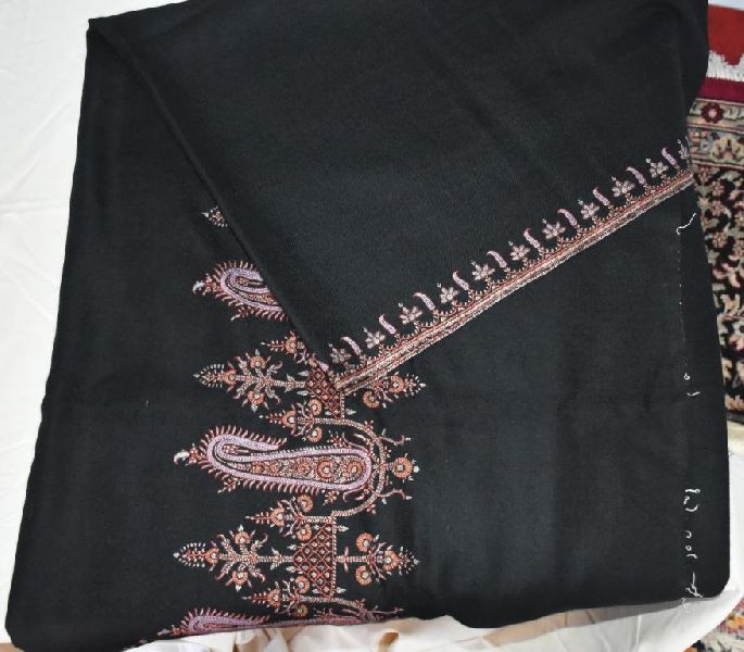 Kashmiri Embroidery Border Shawl 09