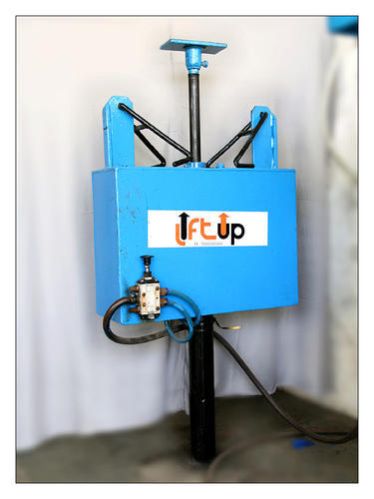 Liftup Tyre Spreader 01