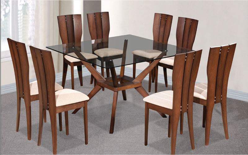 Woooden Dining Table