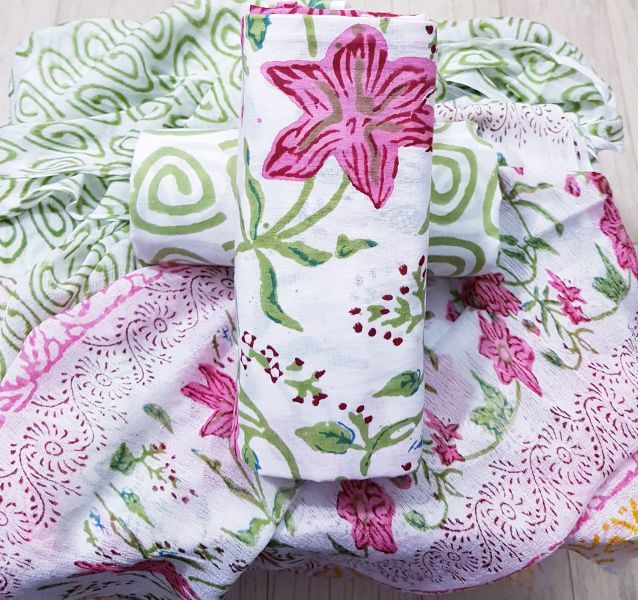 Cotton Suit with Chiffon Dupatta 02