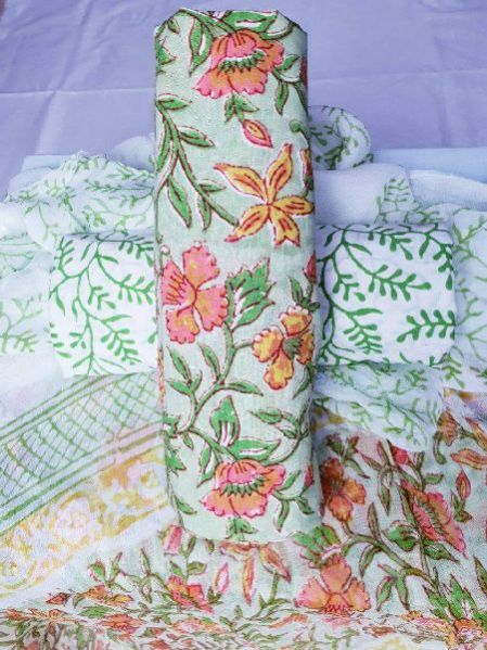 Cotton Suit with Chiffon Dupatta 03