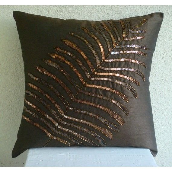 RT HCC 14200 Embroidered Cushion Cover