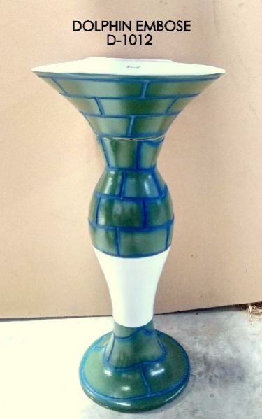 Dolphin Pedestal Wash Basin 01