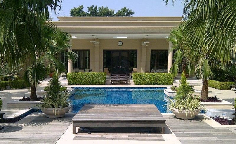 Commercial Landscaping Service 01