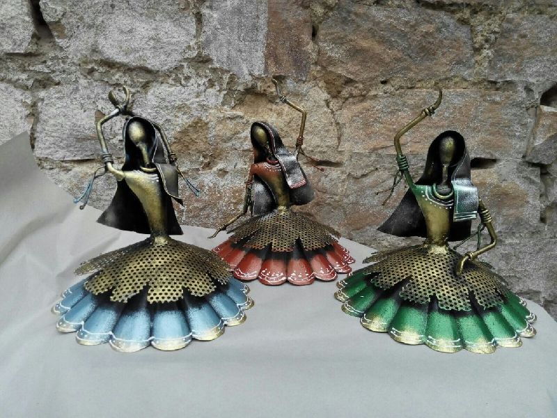 Iron Wall Hanging 05