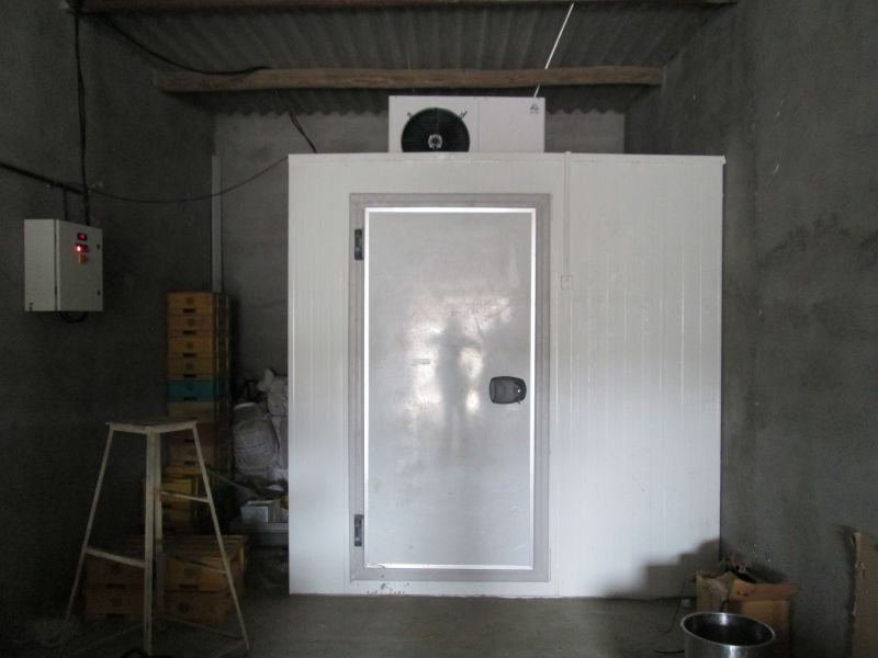 Pre-Cooling Chiller Room  01