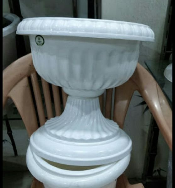 Plastic Pot 02