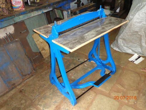 Foot Operated File Creasing Machine 01