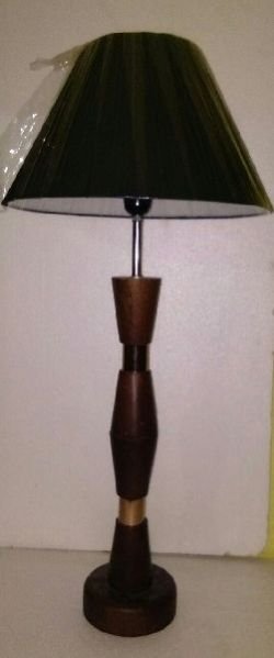 Wooden Lamp Stand 02