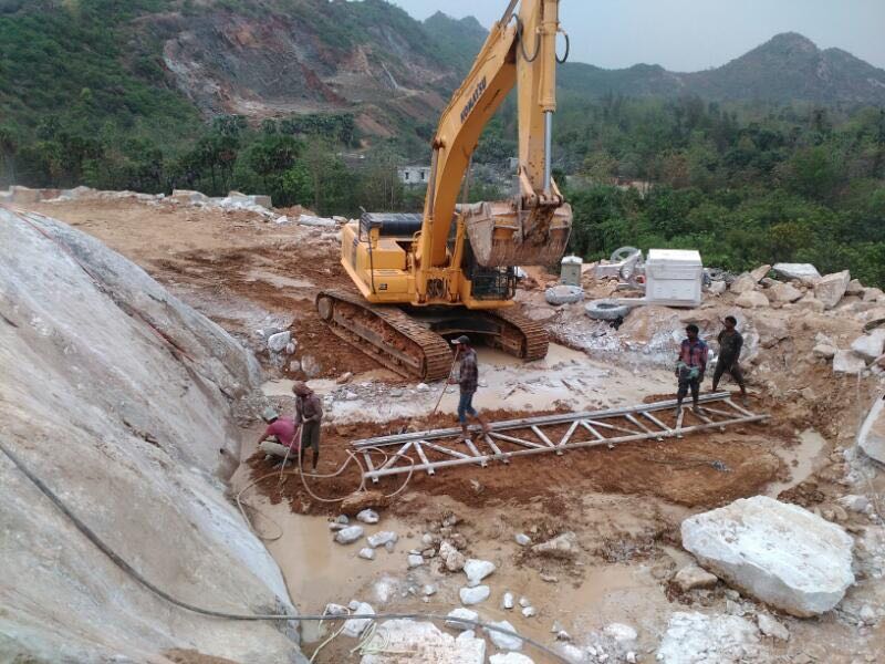 River White Granite Slab 09