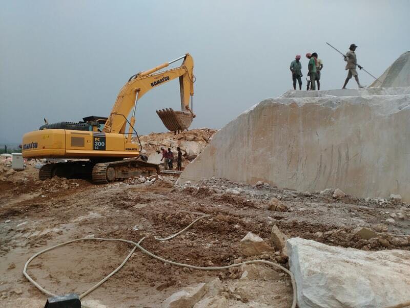 River White Granite Slab 10