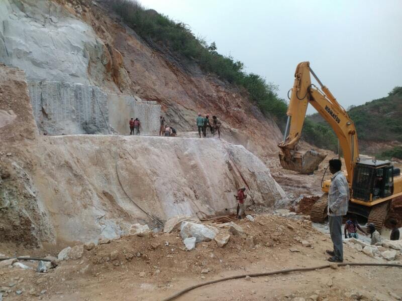 River White Granite Slab 11