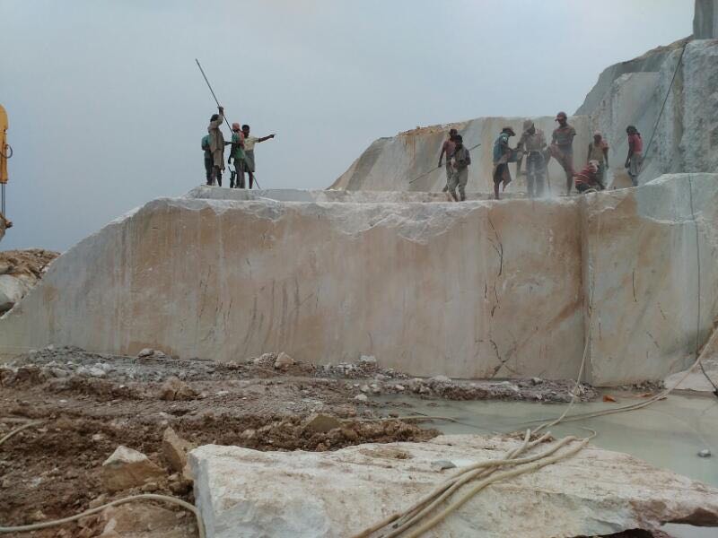 River White Granite Slab 13