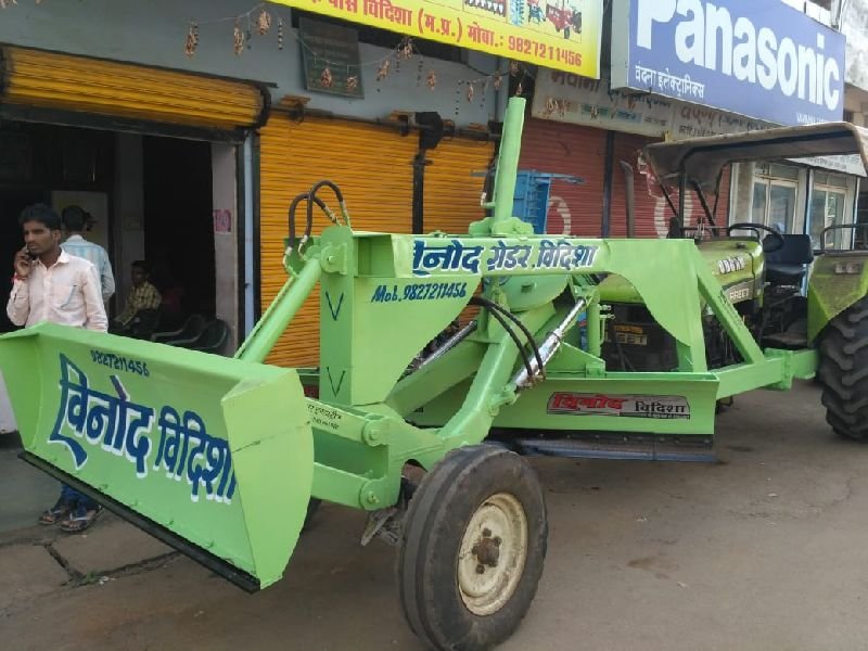 Tractor Grader 01