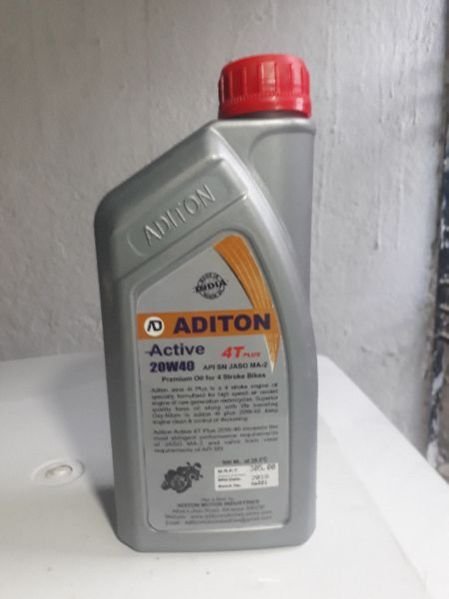 Engine Oil 02