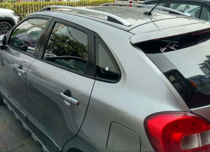 Baleno Roof Rails 02