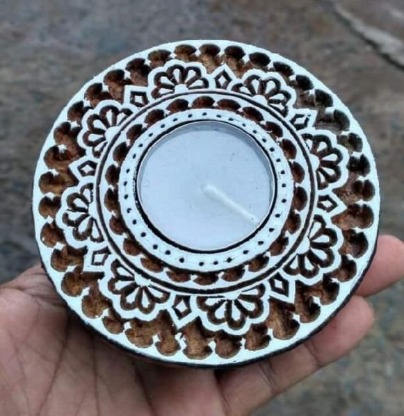 Hand Block Candle 02