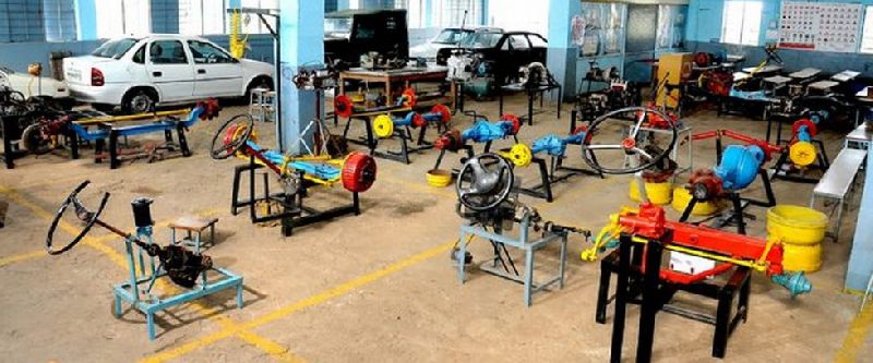 Automobile Engineering Lab Equipment