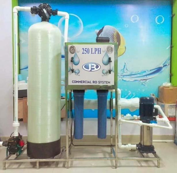 250LTR. INDUSTRIAL RO PLANT