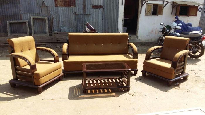 Wooden Sofa Set 07