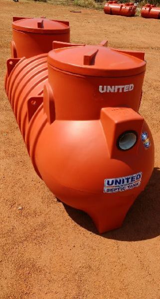 2100 Ltrs Polyethylene Septic Tank