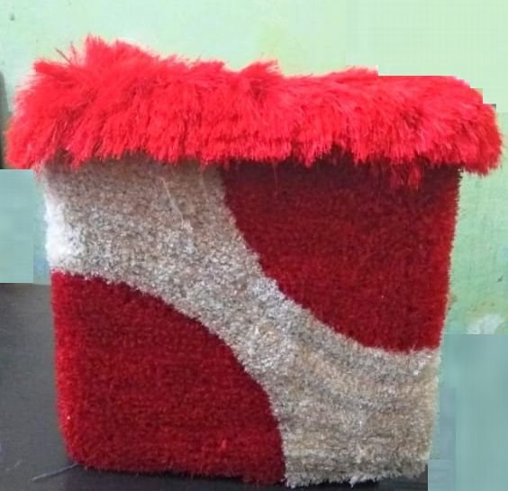 Red And White Color Moda Deco Rugs