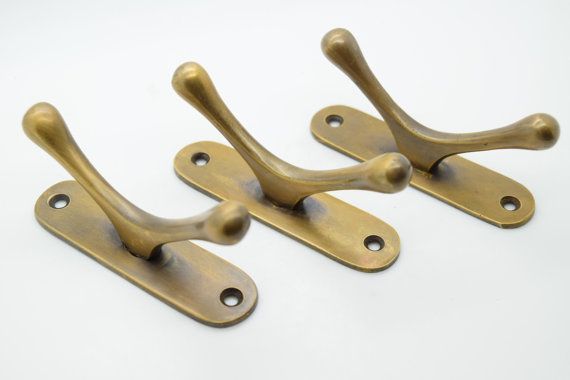 Curtain Cleat Hooks 01