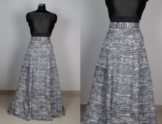 L-44 Tapti Black Lehenga 02