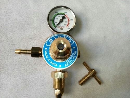 Oxygen Regulator 01