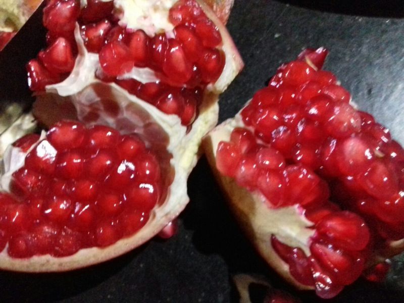 Fresh Pomegranate 01