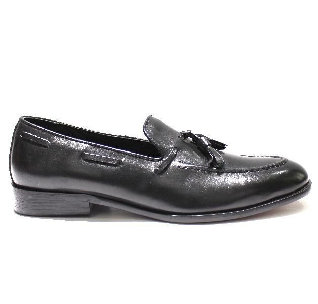 Pure Leather Tassel Black Slip Ons 02