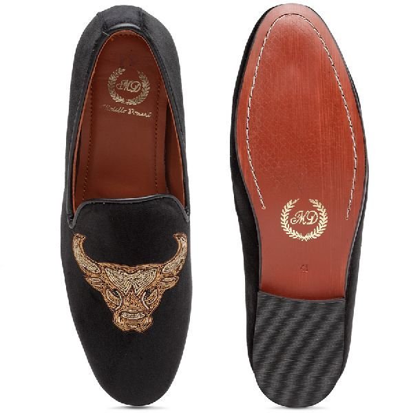 Mighty Bull Shoes 03