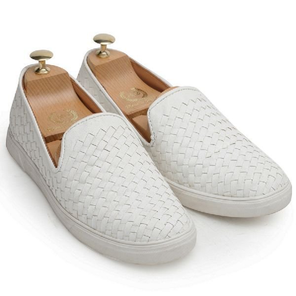 Woven White Sneakers 01